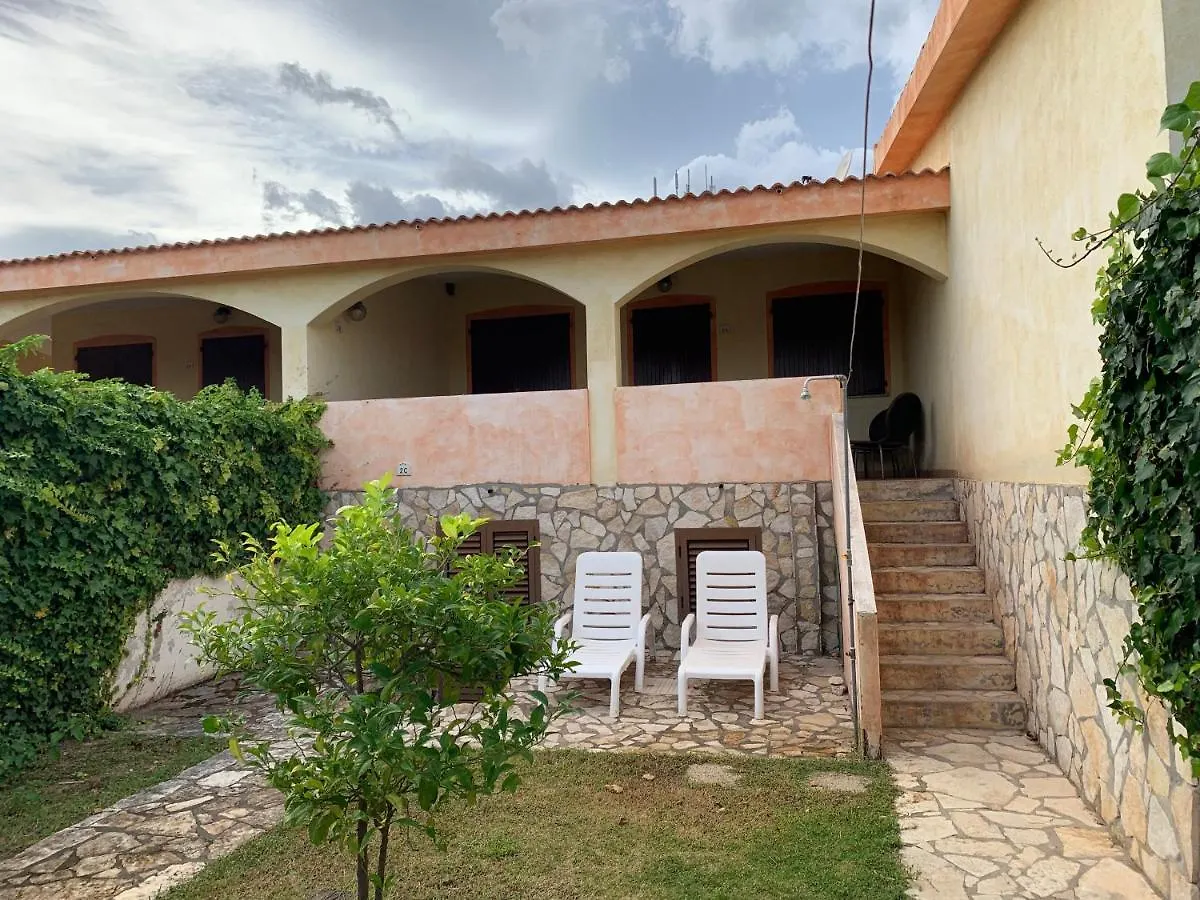 Vakantiehuis Casa Vacanze Stella Marina Monte Nai Italië